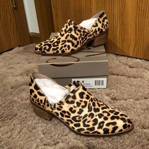 NEW! Crown Vintage leopard print booties